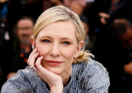 凯特·布兰切特(Cate Blanchett)透露，她出演《指环王》(The Lord of The Rings)的片酬为零。